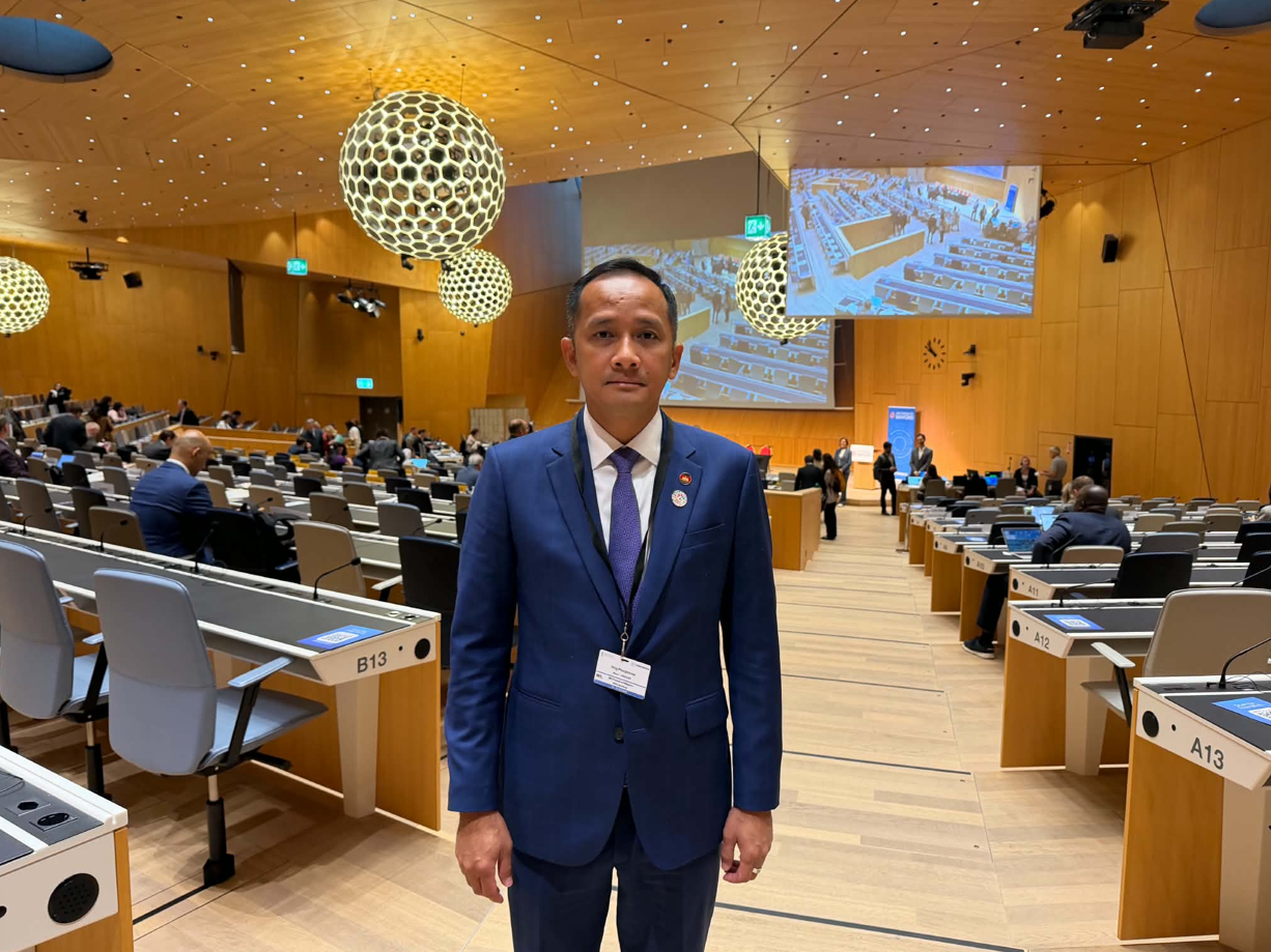 国際関係学研究科（GSIR）修了生のHing Phorpmineaさんが国連市長フォーラムに登壇
